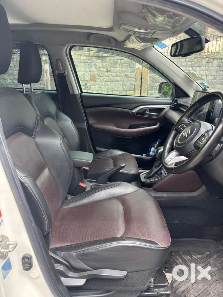 Maruti Suzuki Grand Vitara 1.5 Alpha Smart Hybrid At, 2022, Petrol