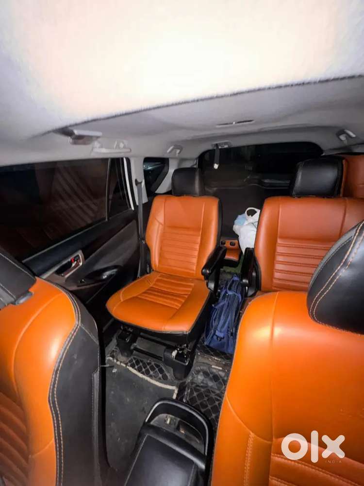 Toyota Innova 2.4v 2019
