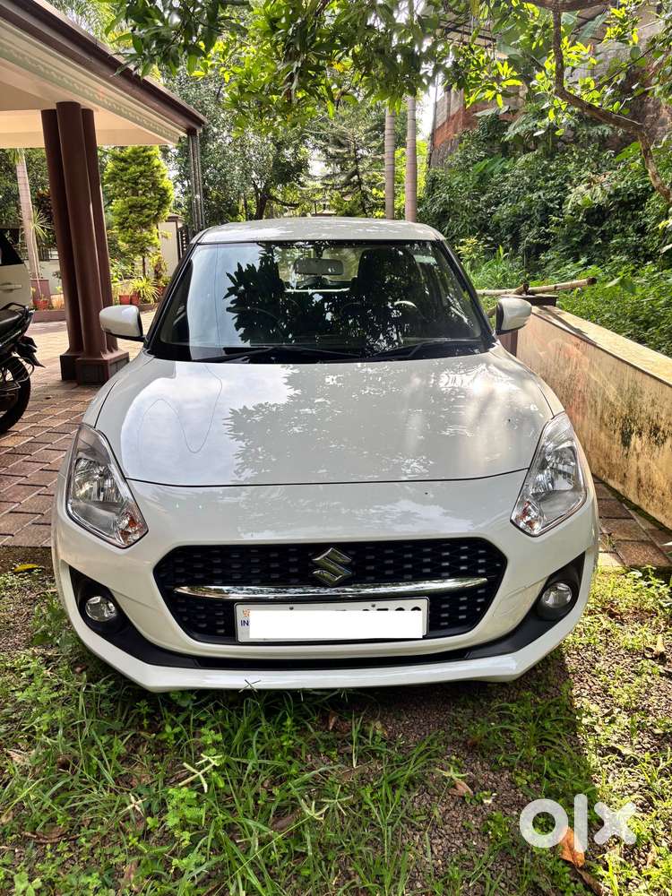 Maruti Suzuki Swift Vxi + Manual, 2021, Petrol
