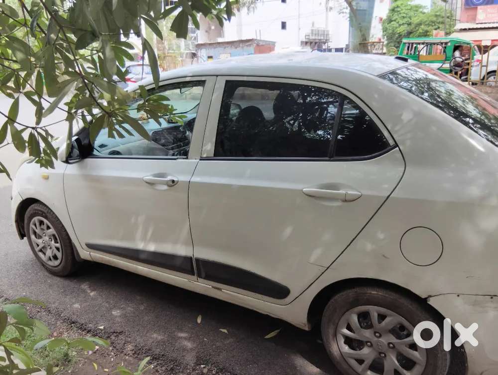 Hyundai Xcent 2017 Cng & Hybrids 111000 Km Driven