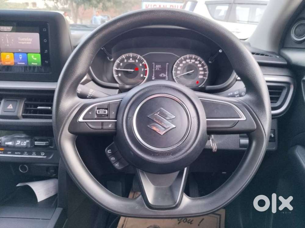 Maruti Suzuki Brezza 1.5 Vxi Smart Hybrid, 2025, Petrol