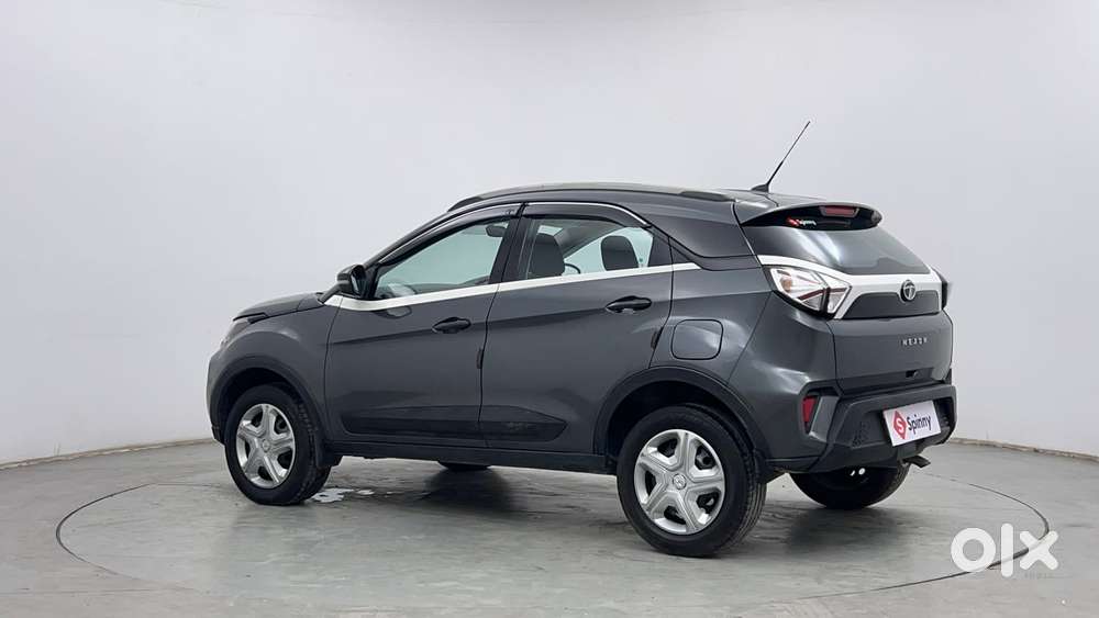 Tata Nexon 1.2 Revotron Xm, 2020, Petrol