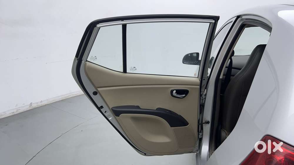 Hyundai I10 Sportz 1.1 Irde2, 2015, Petrol