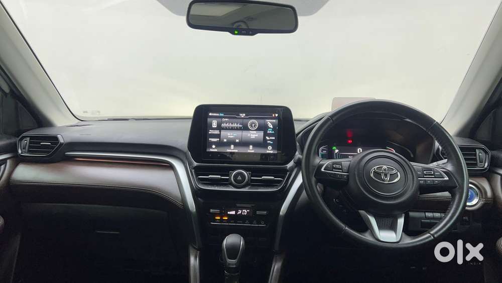Toyota Urban Cruiser Hyryder 1.5 V Hybrid, 2022, Cng & Hybrids