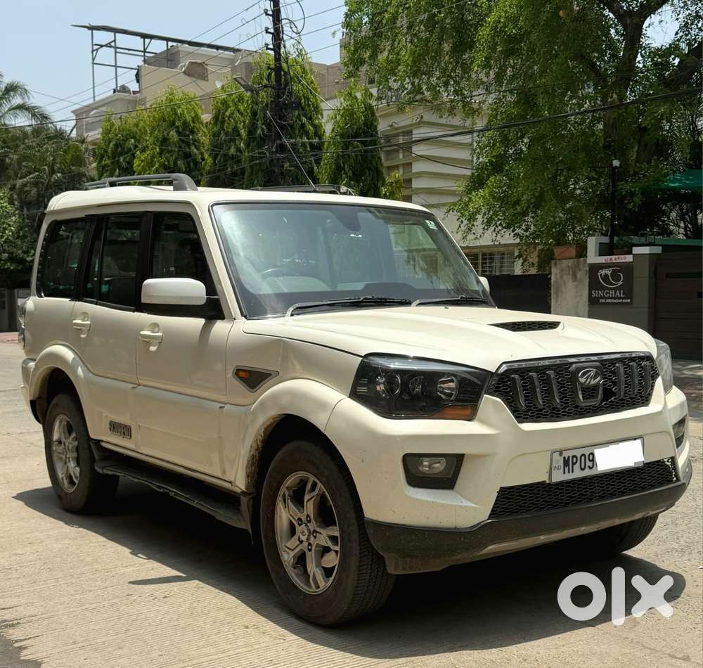 Mahindra Scorpio S10, 2015, Diesel