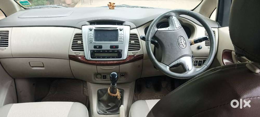 Toyota Innova 2.5 Vx (diesel) 7 Seater, 2012, Diesel