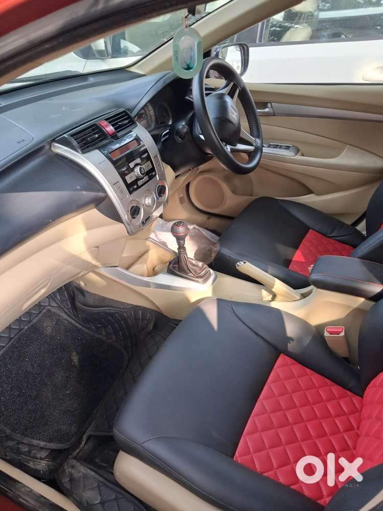 Honda City, 2011, Petrol