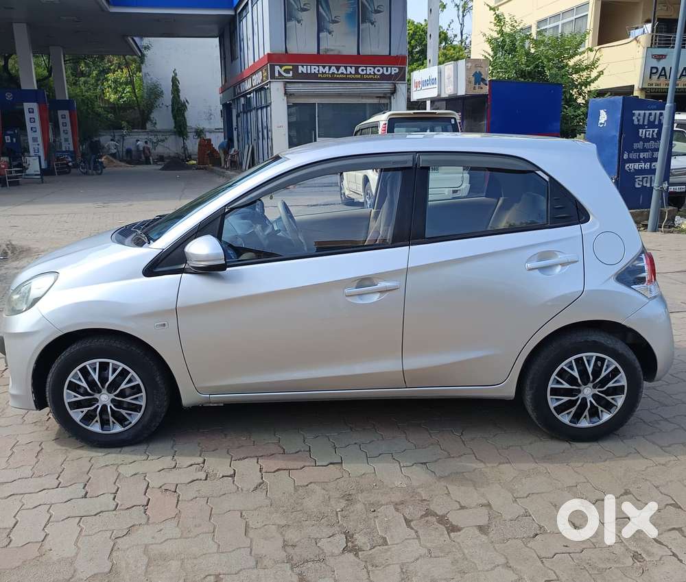 Honda Brio 2013-2016 V Mt, 2013, Petrol