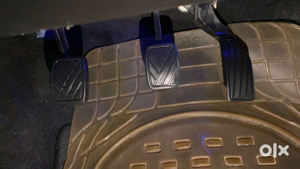 Maruti Suzuki Swift 1.2 Lxi (o), 2015, Petrol