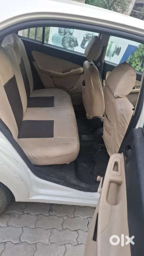 Tata Indica Vista 2013 November Diesel Manual