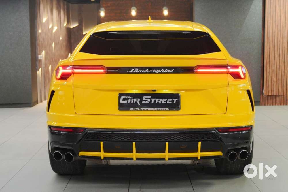Lamborghini Urus V8, 2018, Petrol