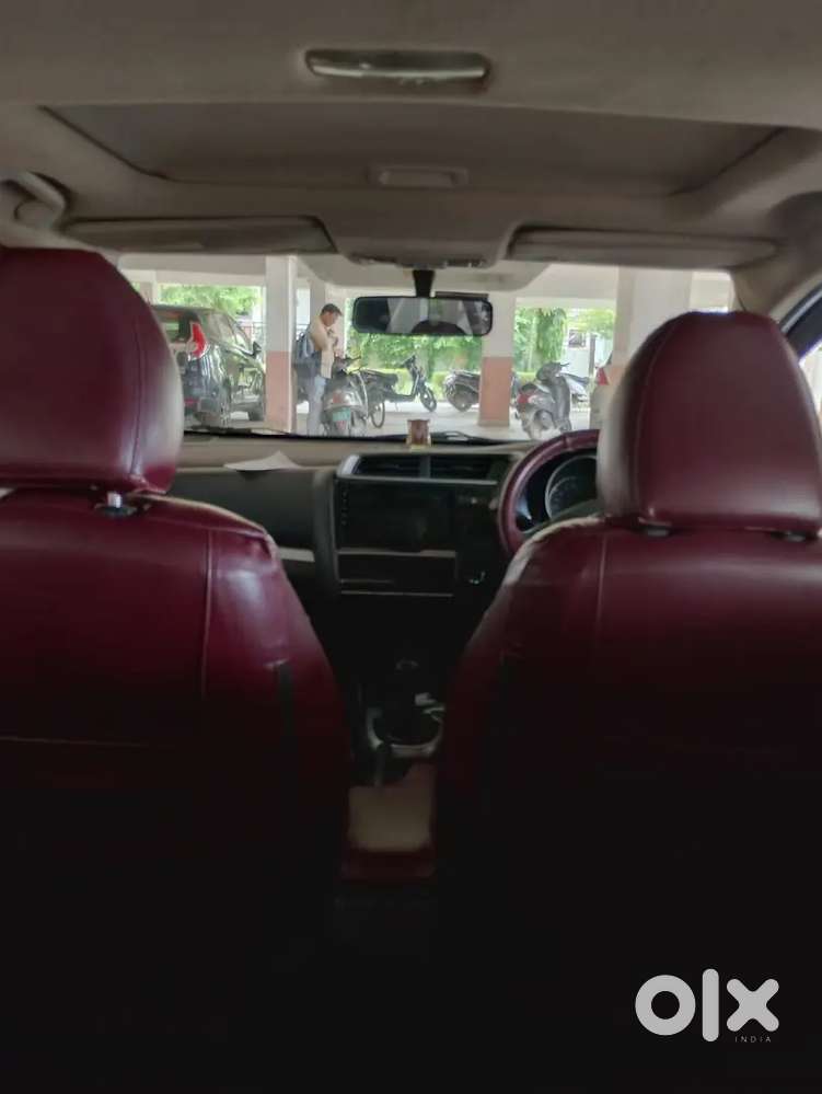 Wrv Sunroof Alloy Wheels Keyless Entry