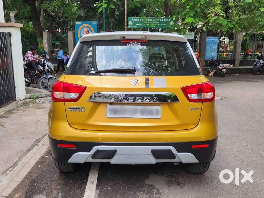 Maruti Suzuki Brezza Zdi+ Dual Tone, 2016, Diesel