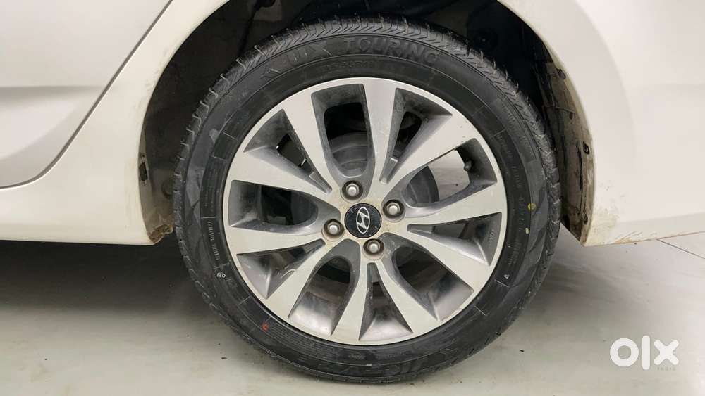 Hyundai Verna 1.6 Sx Vtvt, 2016, Petrol