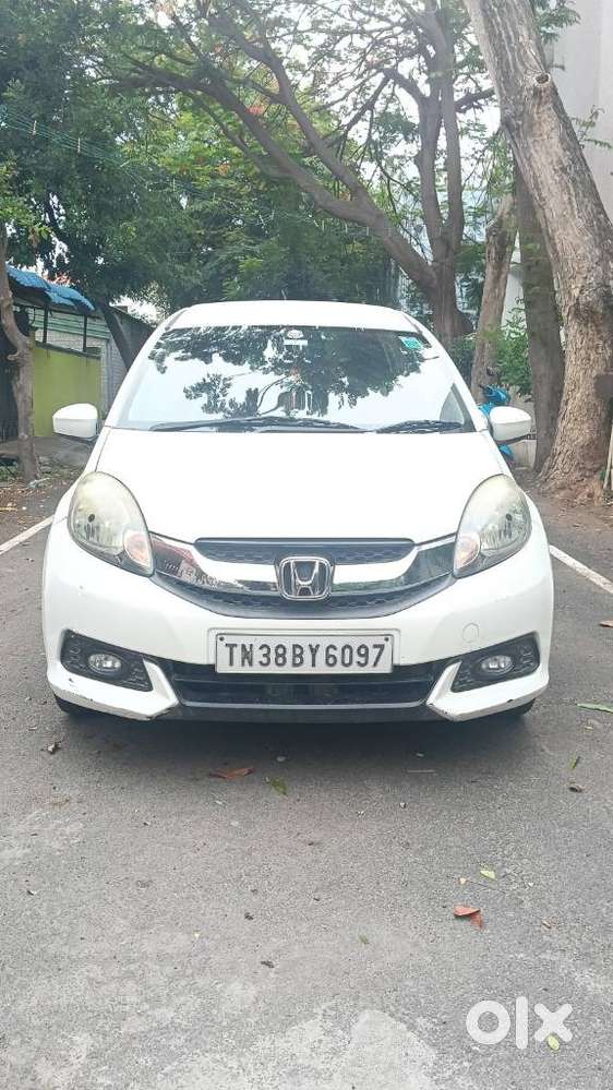 Honda Mobilio, 2014, Petrol