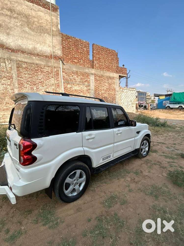 Scorpio 4*4