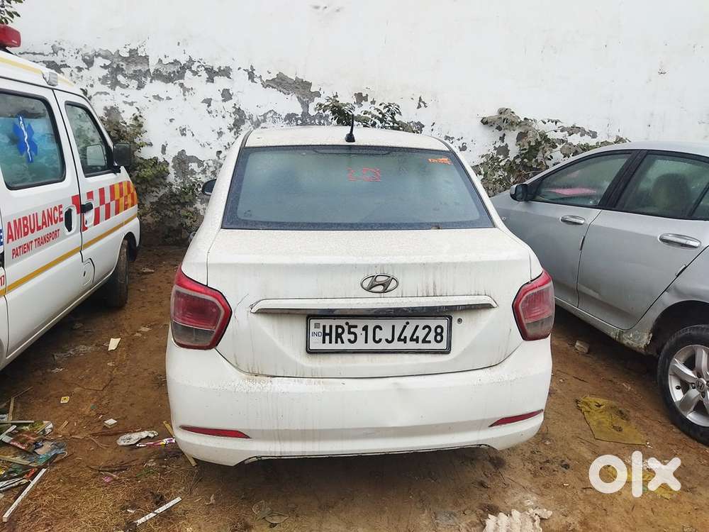 Hyundai Xcent Base 2016