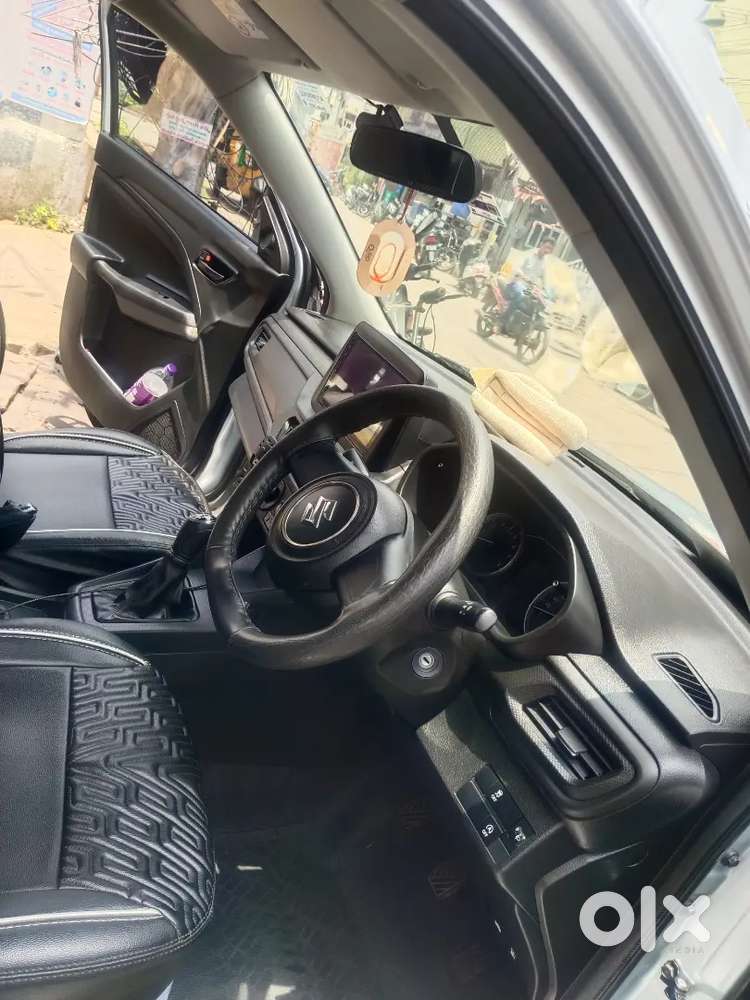 Maruti Suzuki Brezza Lxi 2023