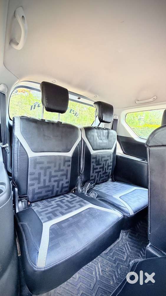 Maruti Suzuki Xl6 1.5 Zeta Mt, 2024, Petrol