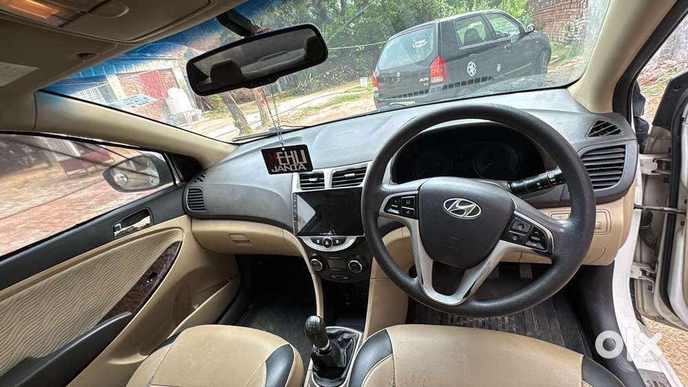Hyundai Fluidic Verna 2014 Diesel Manual