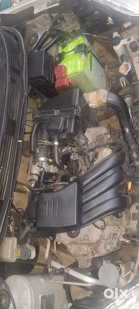 Nissan Micra Xe Petrol 2013