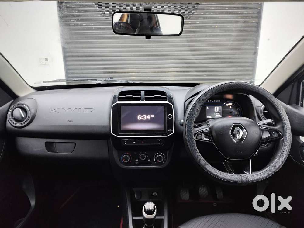 Renault Kwid 1.0 Climber (o) Dual Tone, 2024, Petrol