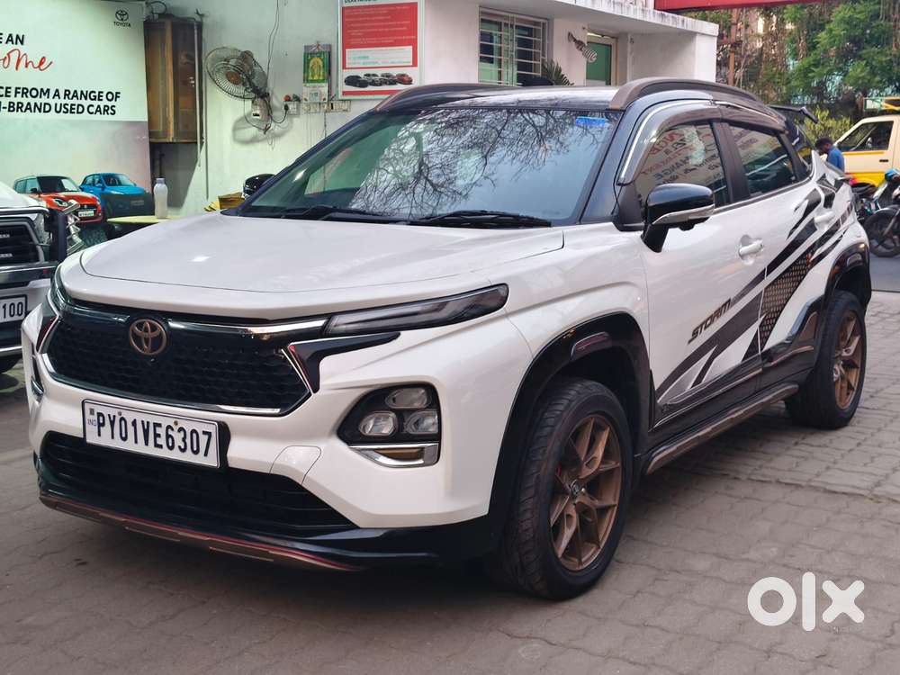 Toyota Urban Cruiser Taisor V 1.0 Petrol At Dual Tone, 2024, Petrol