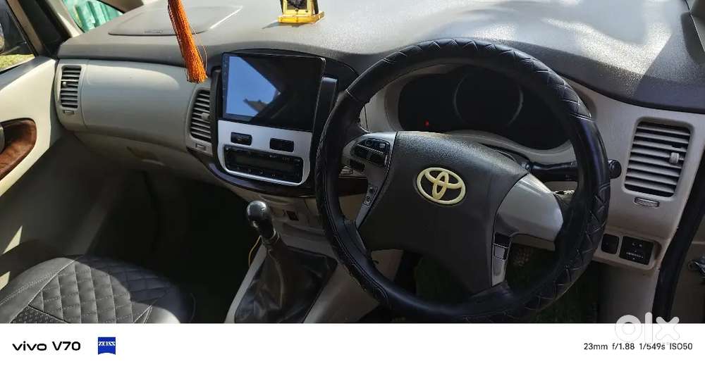 Toyota Innova 2.5 Vx 2013