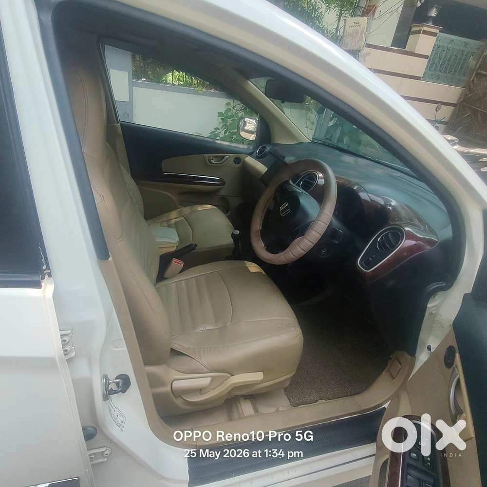 Honda Mobilio V I-vtec, 2015, Diesel