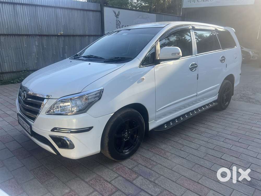 Toyota Innova 2.5 G (diesel) 7 Seater, 2015, Diesel