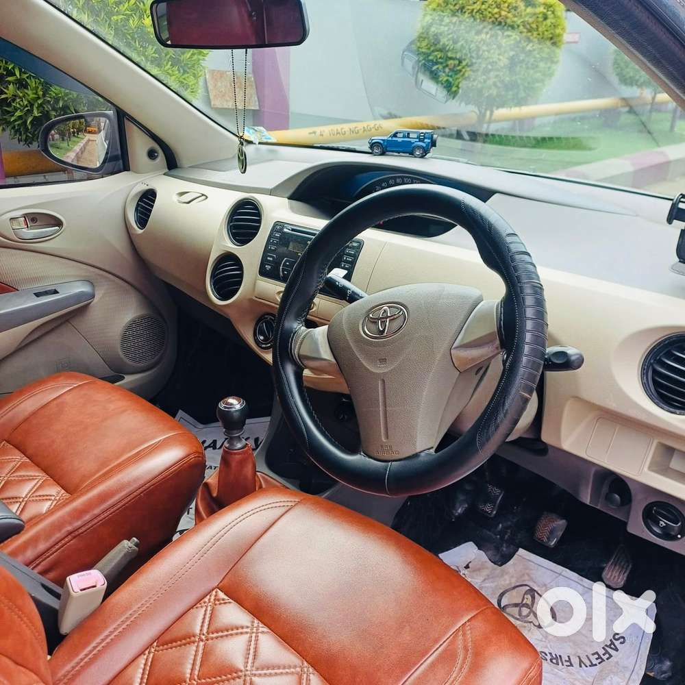 Toyota Etios Liva 2014