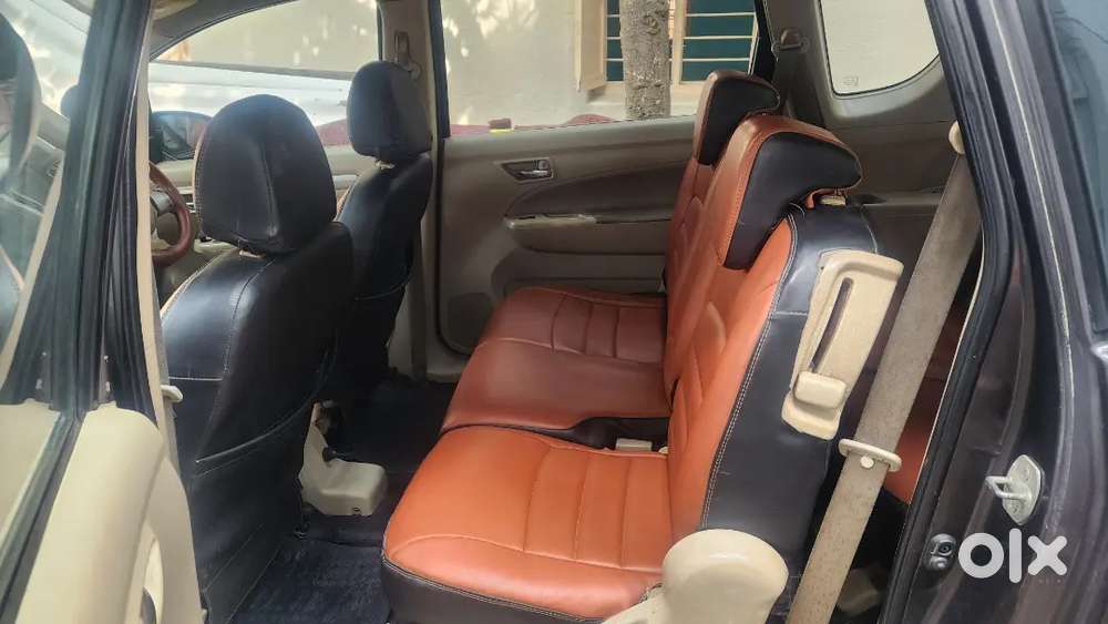 Maruti Suzuki Ertiga Shvs