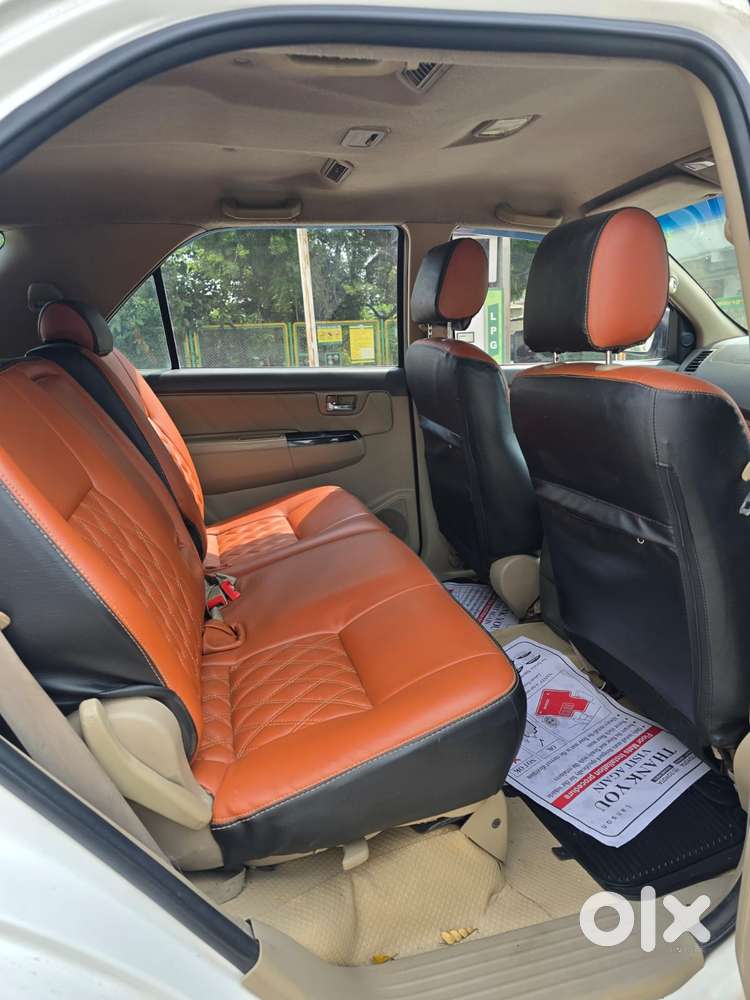 Toyota Fortuner 2.5 4x2 Mt Trd Sportivo, 2012, Diesel