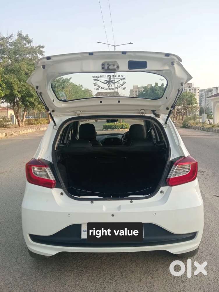 Tata Tiago Xe, 2022, Petrol