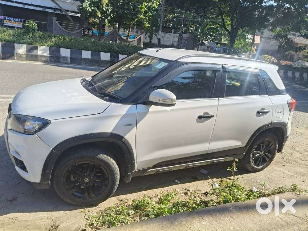 Maruti Suzuki Brezza Zdi+ Dual Tone, 2019, Diesel