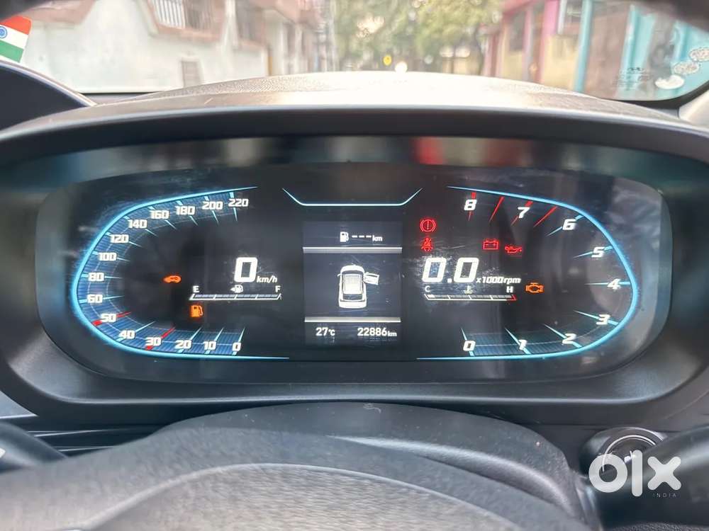 Hyundai New I20 1.2 Asta Mt Dual Tone, 2023, Petrol