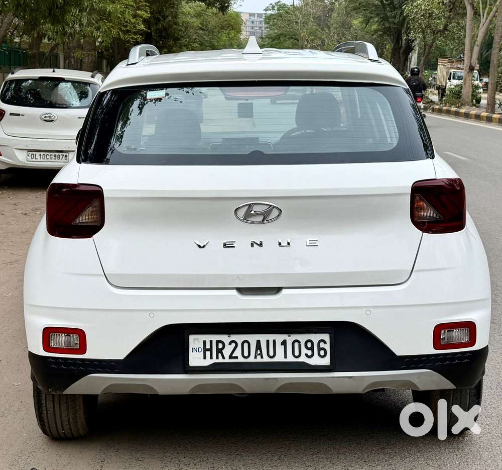 Hyundai Venue S Plus Mt 1.2 Kappa, 2022, Petrol