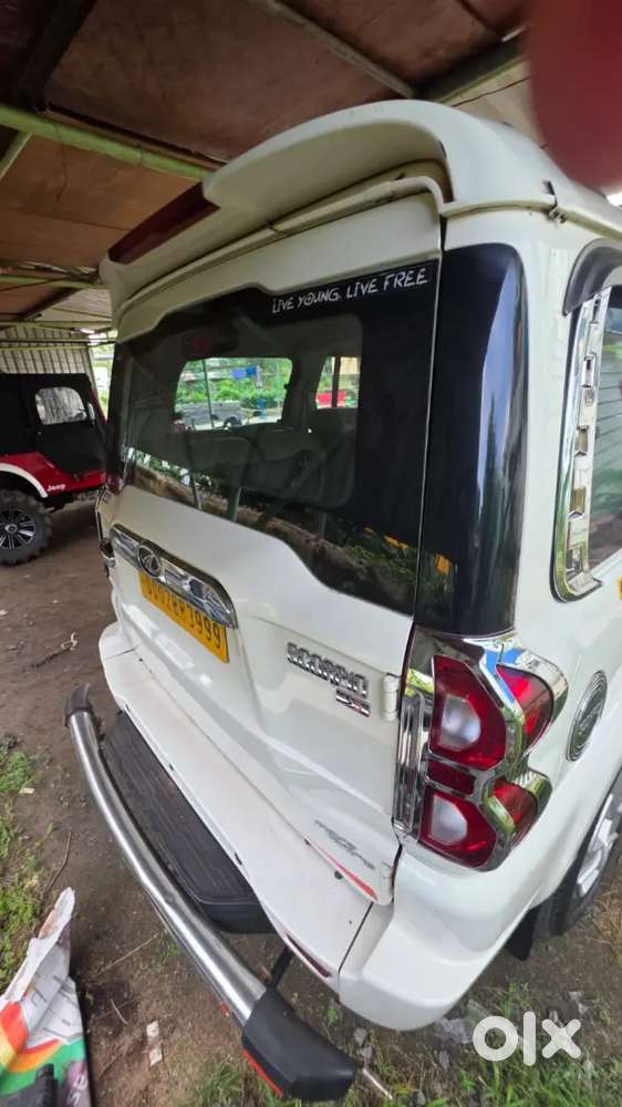 Mahindra Scorpio Classic 2021