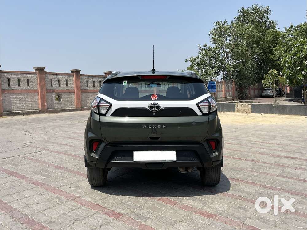 Tata Nexon 1.2 Revotron Xma Amt, 2023, Petrol