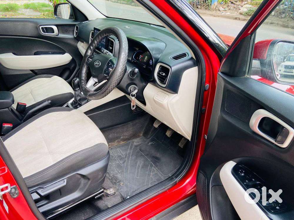 Hyundai Venue 1.2 S (o), 2023, Petrol