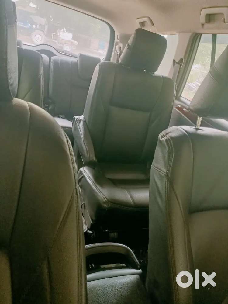 Toyota Innova Crysta 2019 Diesel 160000 Km Driven