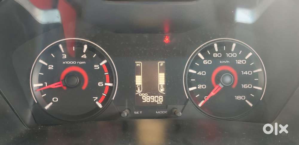 Mahindra Kuv 100 K8 5str, 2016, Diesel