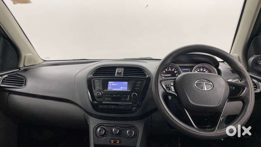 Tata Tigor 1.2 Revotron Xt, 2017, Petrol