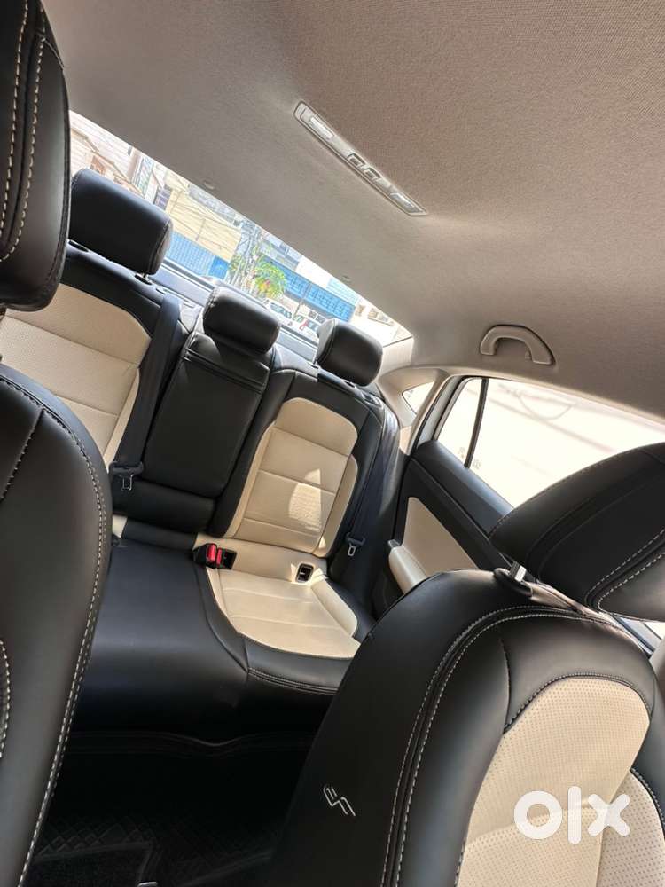 Volkswagen Virtus Petrol 2024