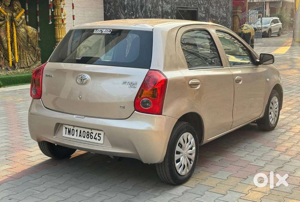 Toyota Innova Crysta