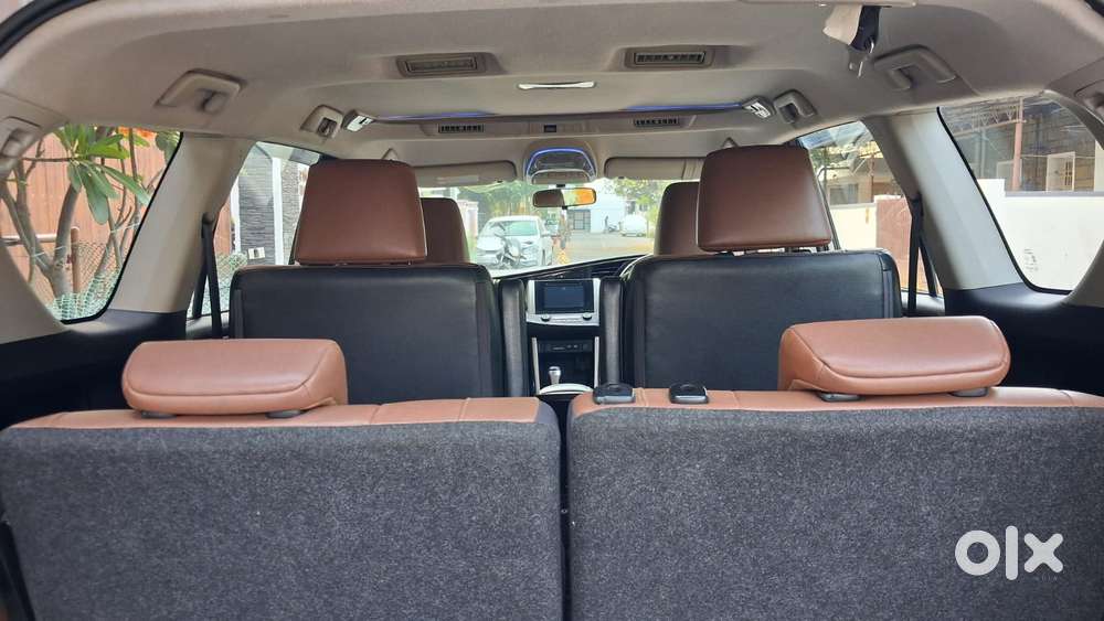 Toyota Innova Crysta 2.8 Z, 2016, Diesel