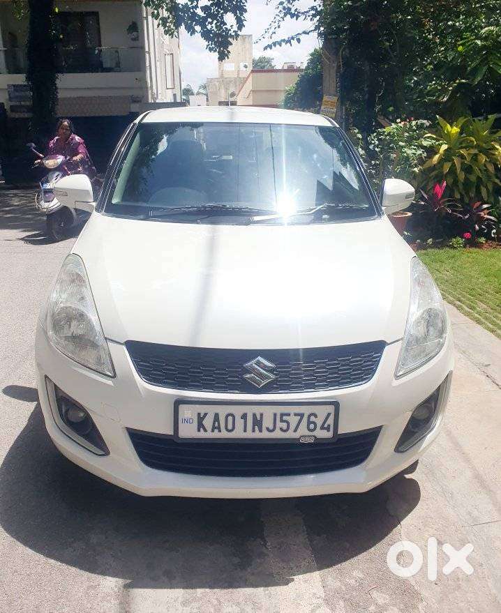 Maruti Suzuki Swift VXi + Manual, 2015, Petrol