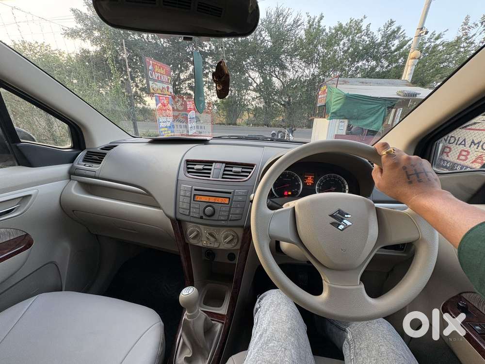 Maruti Suzuki Ertiga 2012-2015 Vdi, 2012, Diesel