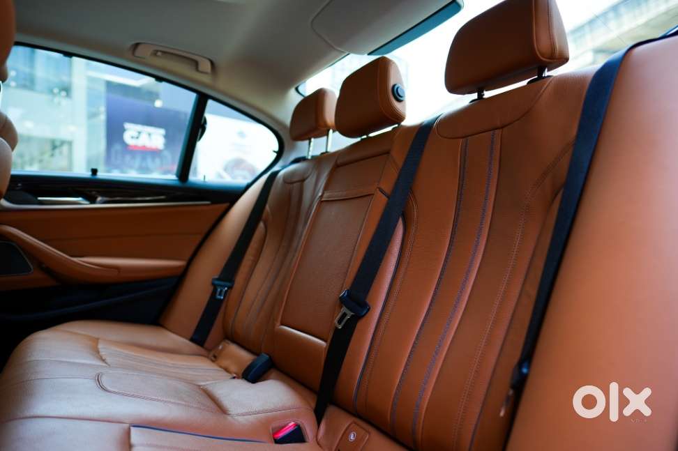 Bmw 5 Series 2.0 520d Luxury Line, 2022, Diesel