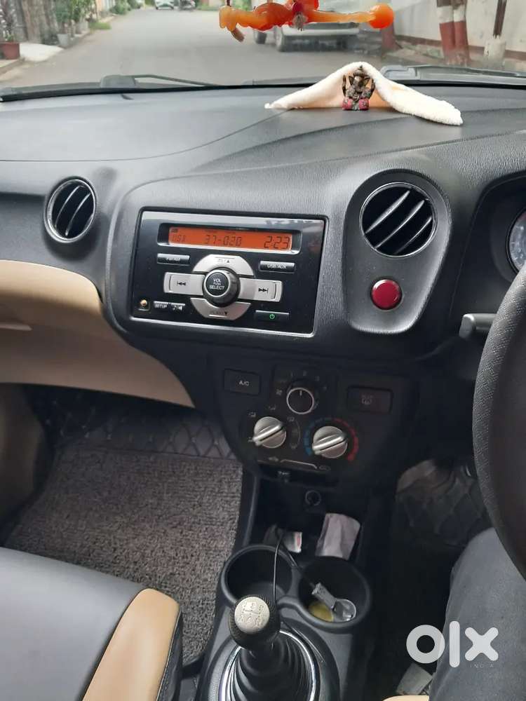 Honda Brio Mt 2015